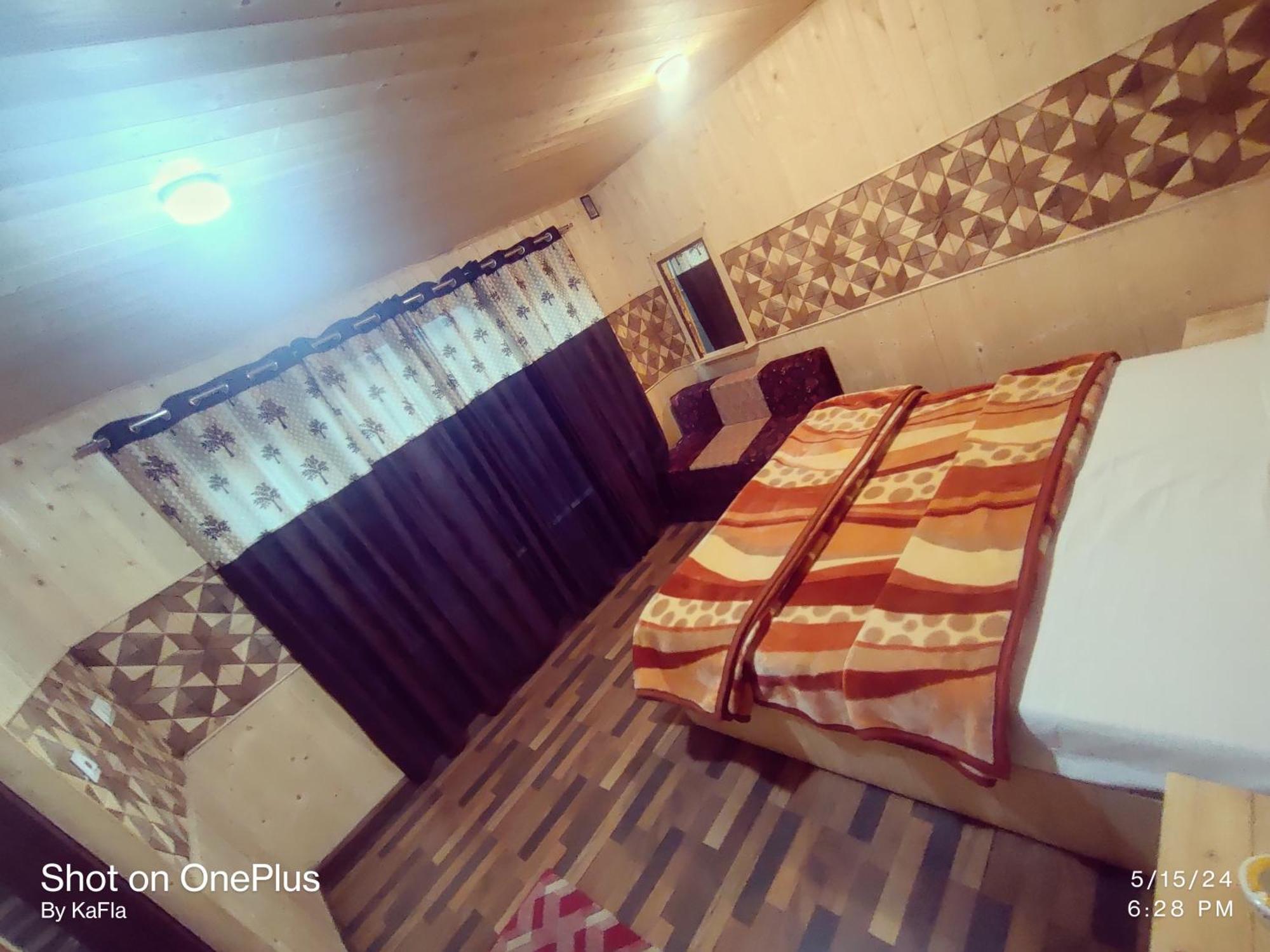 New Heaven Rose Hotell Pahalgām Eksteriør bilde