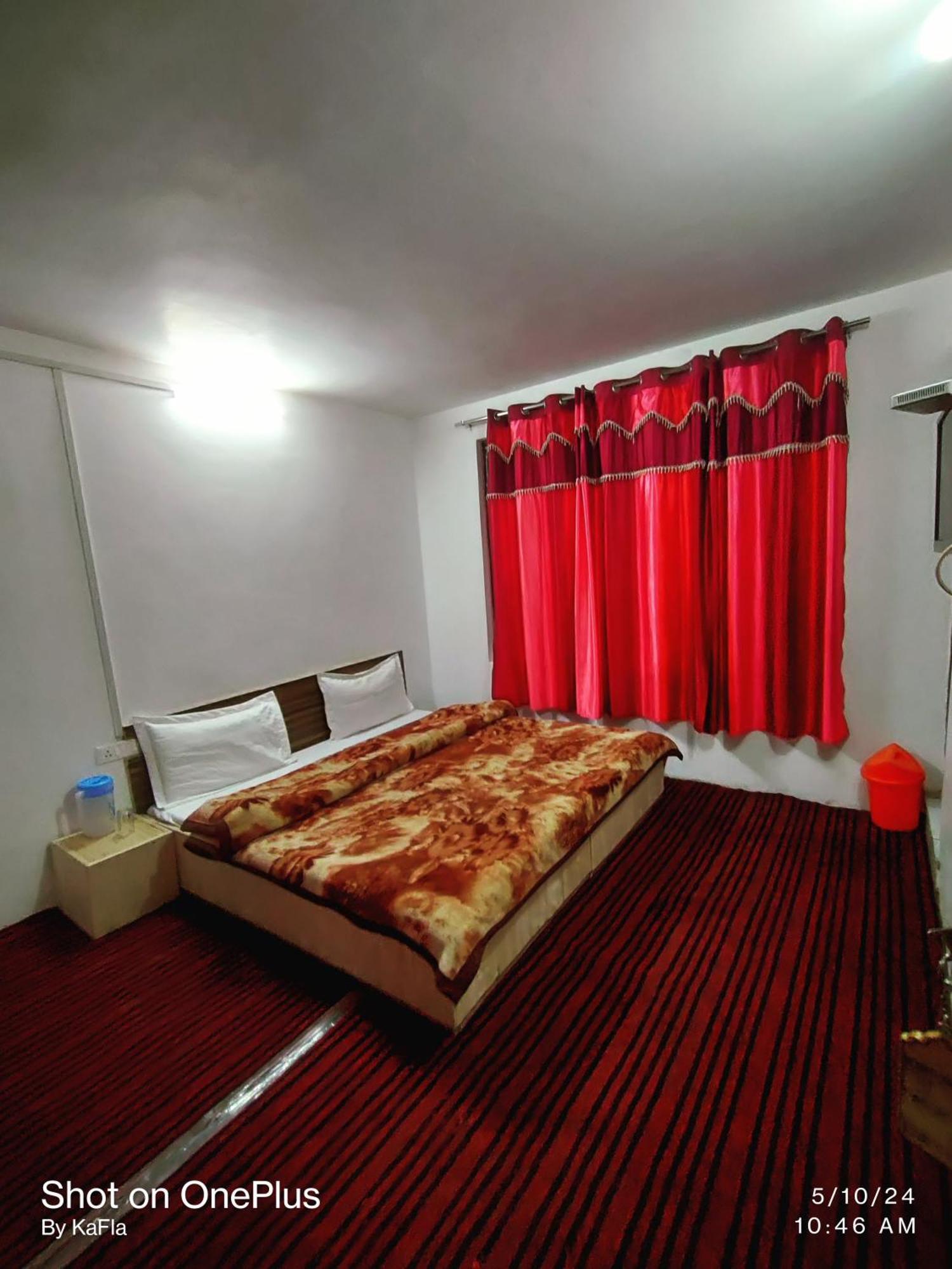 New Heaven Rose Hotell Pahalgām Eksteriør bilde